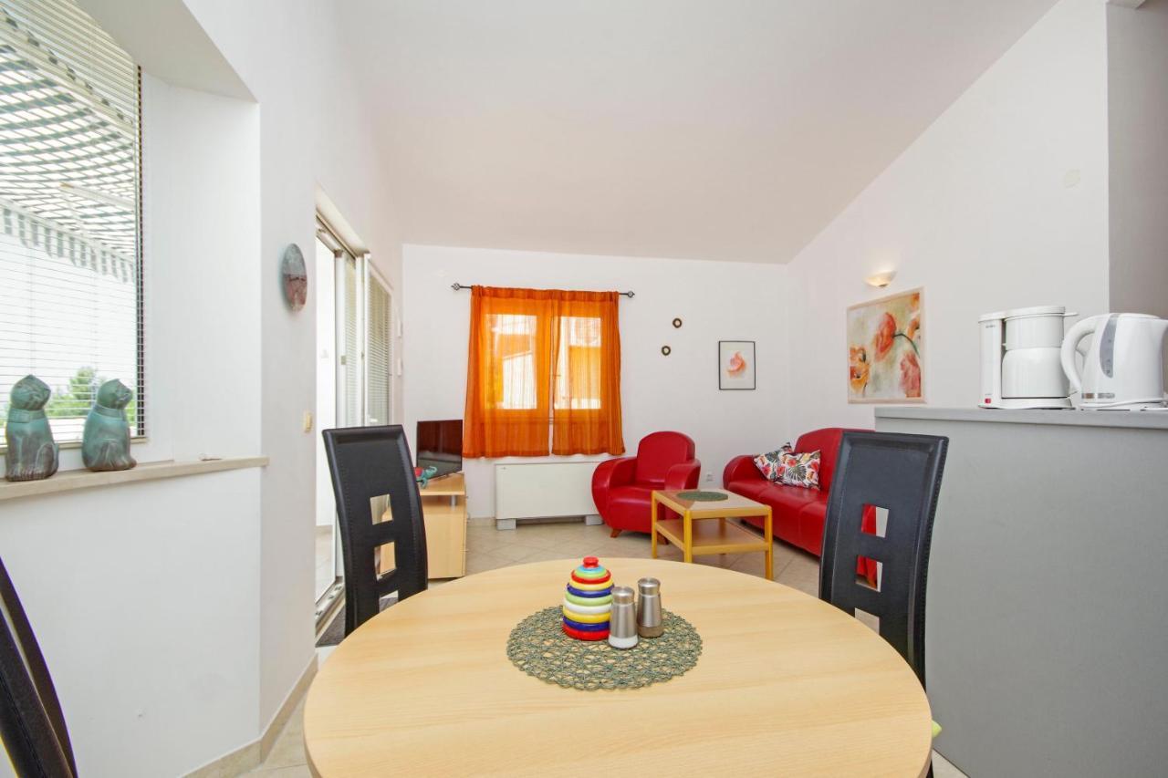 Matanovi Dvori Md Apartments Makarska Exterior foto