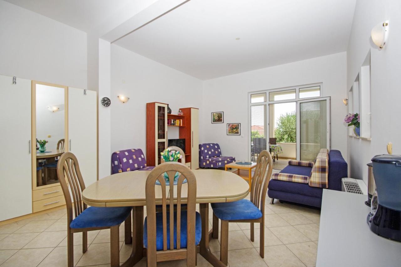 Matanovi Dvori Md Apartments Makarska Exterior foto